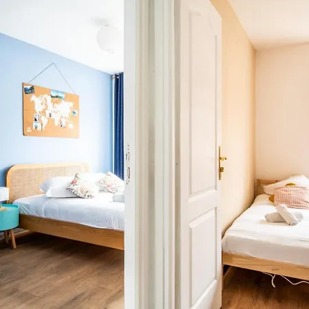 Family In Lille, Garden And Parking - 6/8p